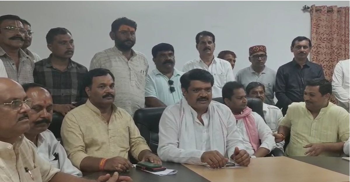 किसानों की समस्याओं को लेकर भड़की किसान कांग्रेसः प्रदेश अध्यक्ष धर्मेंद्र बोले- ‘समाधान नहीं हुआ तो विधानसभा का घेराव’