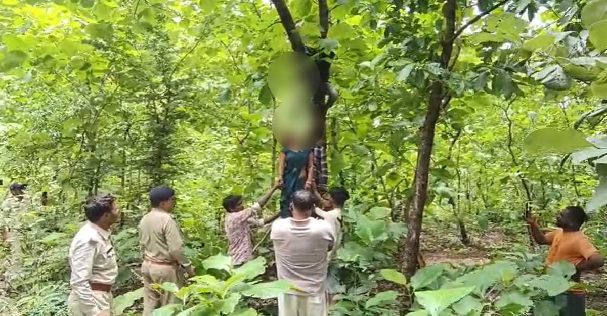 साली और जीजा ने जंगल में उठाया खौफनाक कदमः पेड़ से फांसी लगाकर की आत्महत्या, 2 महीने पहले हुई थी दूसरी शादी