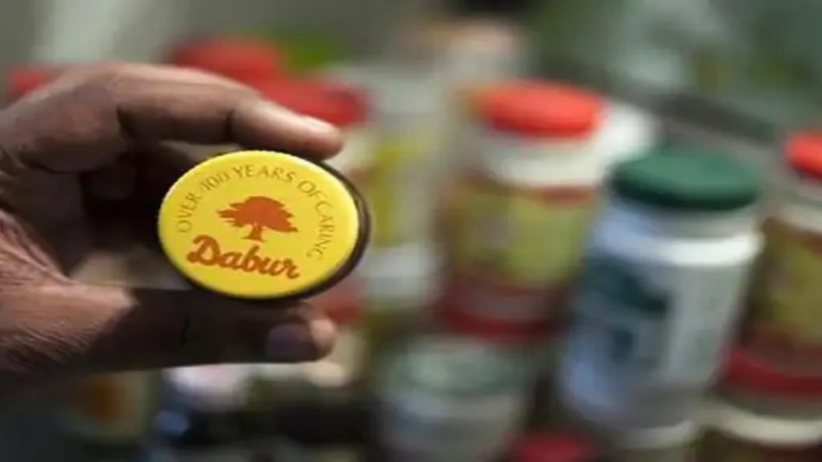 Dabur के ‘100% Pure’ दावों पर FSSAI की सख्ती : शहद-घी समेत कई प्रोडक्ट्स की बिक्री पर रोक, 15 दिन में मांगी रिपोर्ट