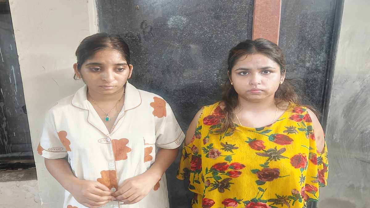 CG Crime : 45 करोड़ का निवेश दिलाने का झांसा देकर कारोबारी से 1.13 करोड़ की ठगी, नागपुर से दो महिला आरोपी गिरफ्तार