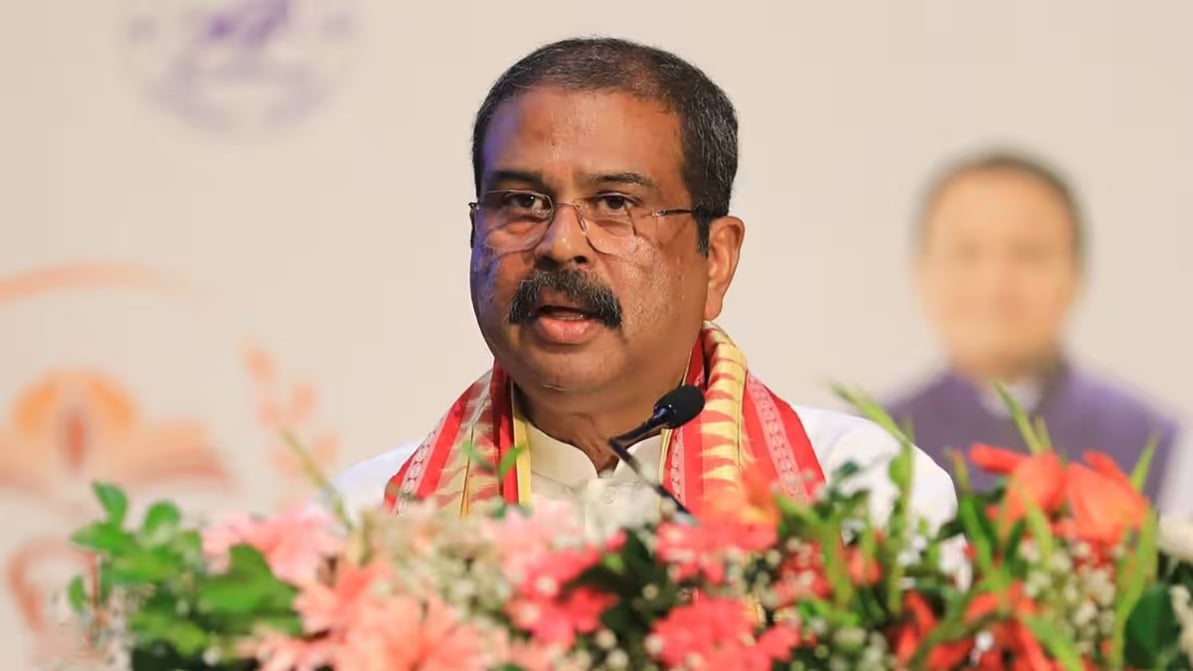 धर्मेंद्र प्रधान ने इस्तीफा के बाद पहली बार तोड़ी चुप्पी, कहा- ‘जेन Z हमारे बच्चे’, गुमराह किए गए