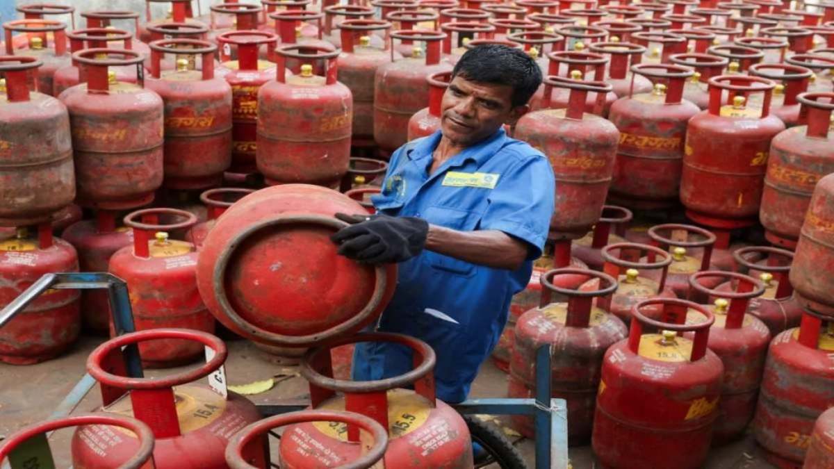 LPG Cylinder Free : मुफ्त गैस सिलेंडर पाने का मौका, किसे मिलेगा फायदा, जानिए पूरा नियम
