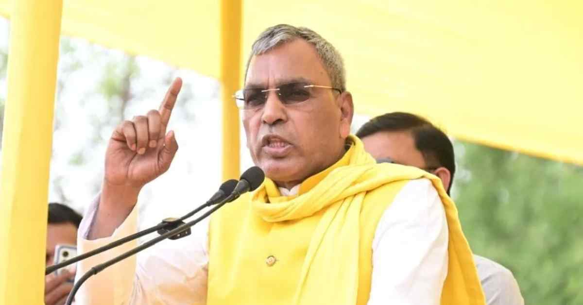 वहां जाकर ‘थोड़े झूठे आंसू’ बहा आइए, ताकि…झारखंड छात्र आंदोलन को लेकर ओपी राजभर ने अखिलेश यादव पर साधा निशाना, जानिए ऐसा क्या हुआ?