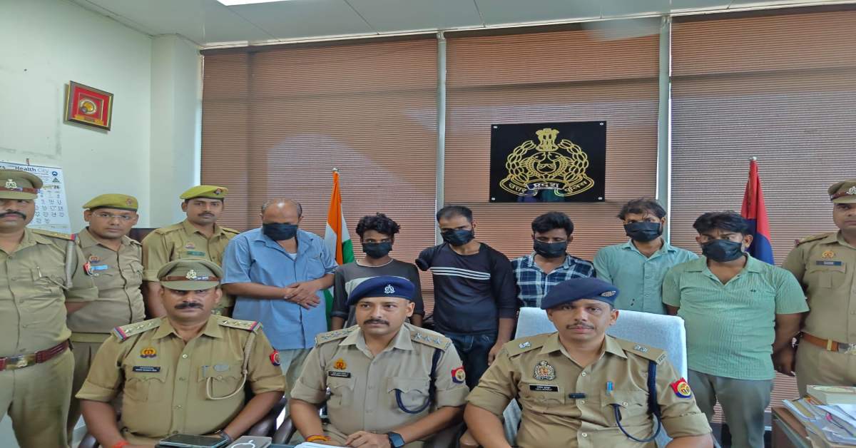 दिन में रेकी, रात में कांडः कार और बाइक से घूमकर तलाशते थे मकान, फिर ताला तोड़कर कर देते थे हाथ साफ, 6 शातिर पहुंचे सलाखों के पीछे