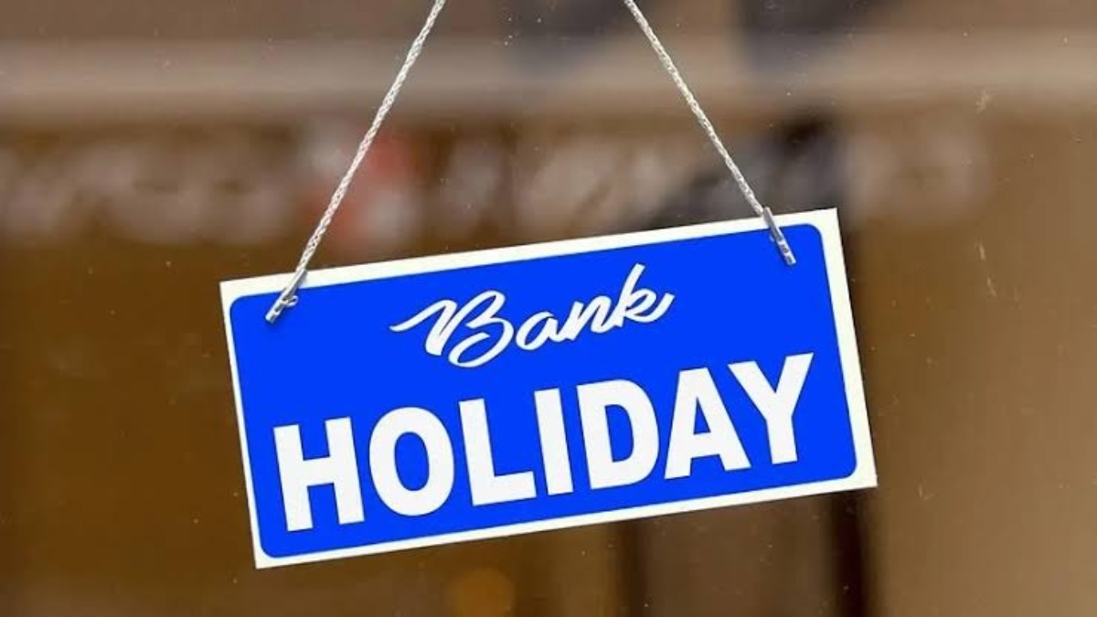 Bank Holiday Tomorrow : बैंक जाने से पहले चेक करें शहर की छुट्टी, 19 अगस्त को सिर्फ यहां बंद रहेंगी शाखाएं