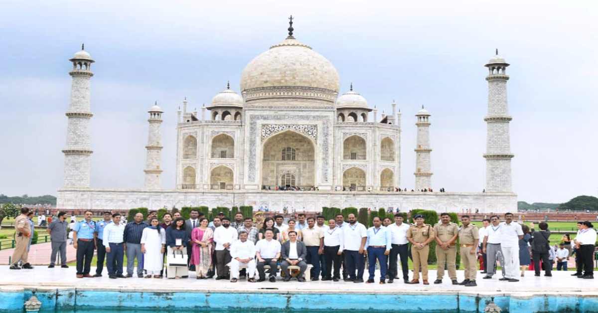 वाह ताज! जापानी प्रतिनिधिमंडल ने ताजमहल का किया दीदार, ब्रज संस्कृति देखकर हो गए मंत्रमुग्ध
