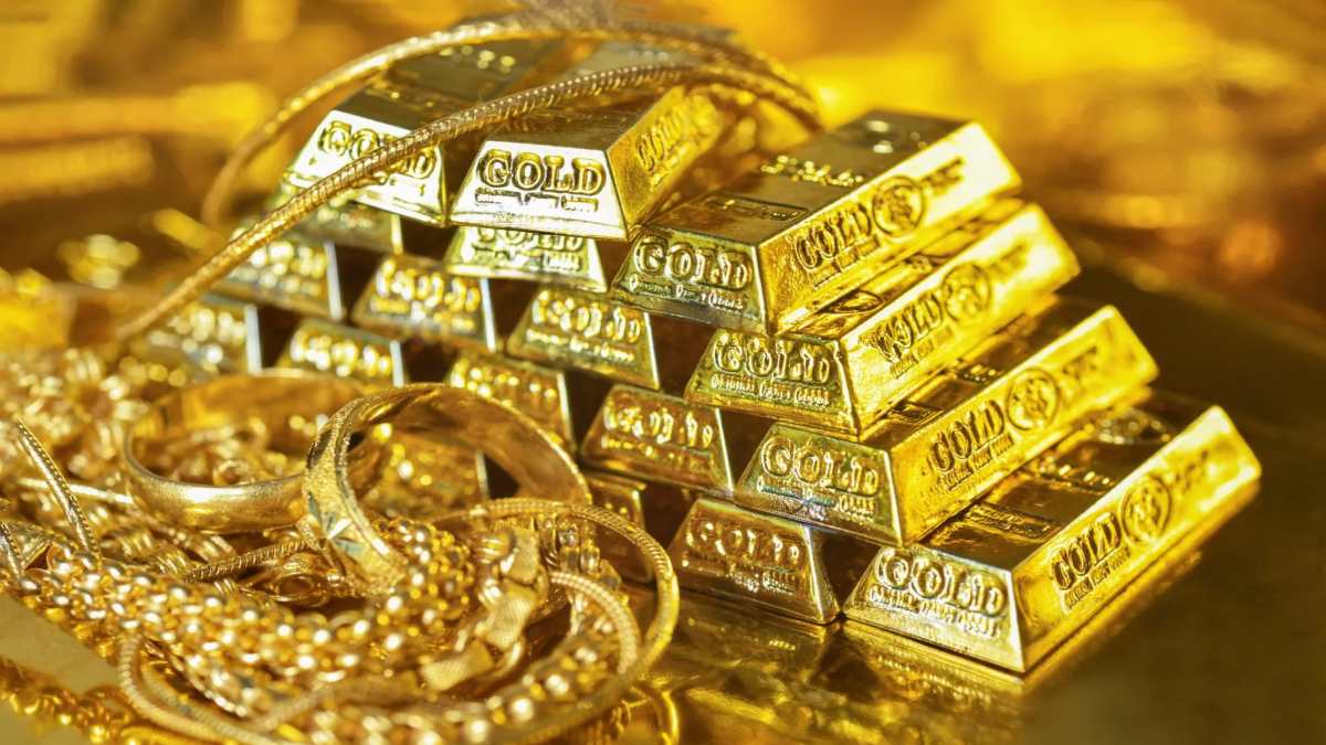Gold-Silver Price Today : सोना-चांदी फिर तेज, MCX पर चांदी 2,44,610 रुपए, देखें दिल्ली, मुंबई, चेन्नई और कोलकाता के रेट
