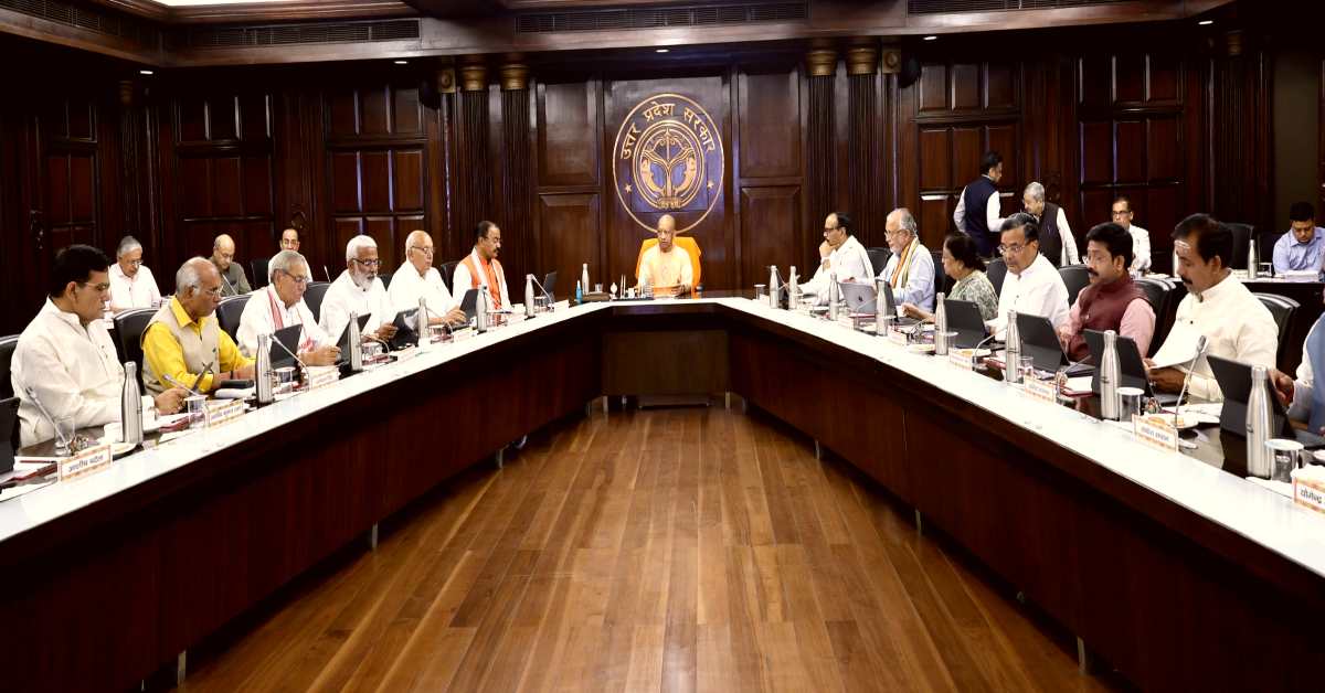 योगी सरकार का बड़ा फैसलाः 60 साल से अधिक उम्र की महिलाओं को नि:शुल्क यात्रा की सुविधा, भरण-पोषण न करने पर बेदखल कर सकेंगे माता-पिता