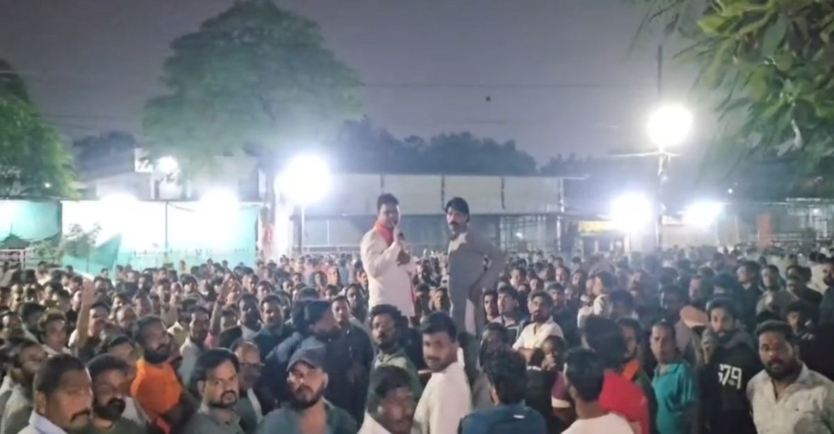 हिंदू समाज के आह्वान पर आधी रात को जुटे हजारों लोग: अनंत चतुर्दशी पर सामूहिक रूप से निकलेगा चल समारोह