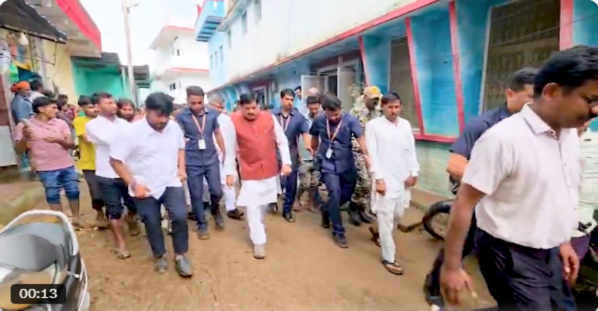 बाढ़ प्रभावित परिवारों को मिलेगा मुआवजाः सीएम डॉ मोहन ने दिए सर्वे के निर्देश, चित्रकूट में मंदाकिनी और सिंहावल नदी उफान पर