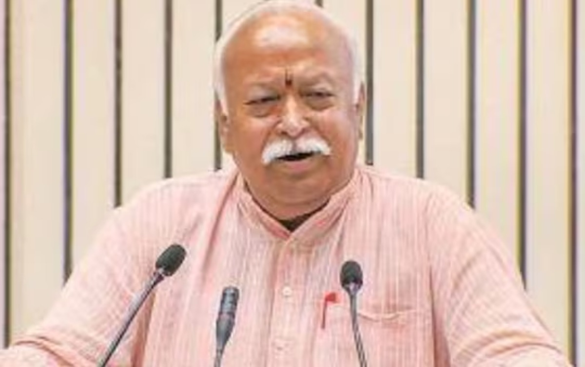 RSS प्रमुख के ‘हिंदू-मुस्लिम एकता’ संदेश पर सियासी कलह शुरू, विपक्ष बोला- ढोंग करने के लिए US जाना पड़ा