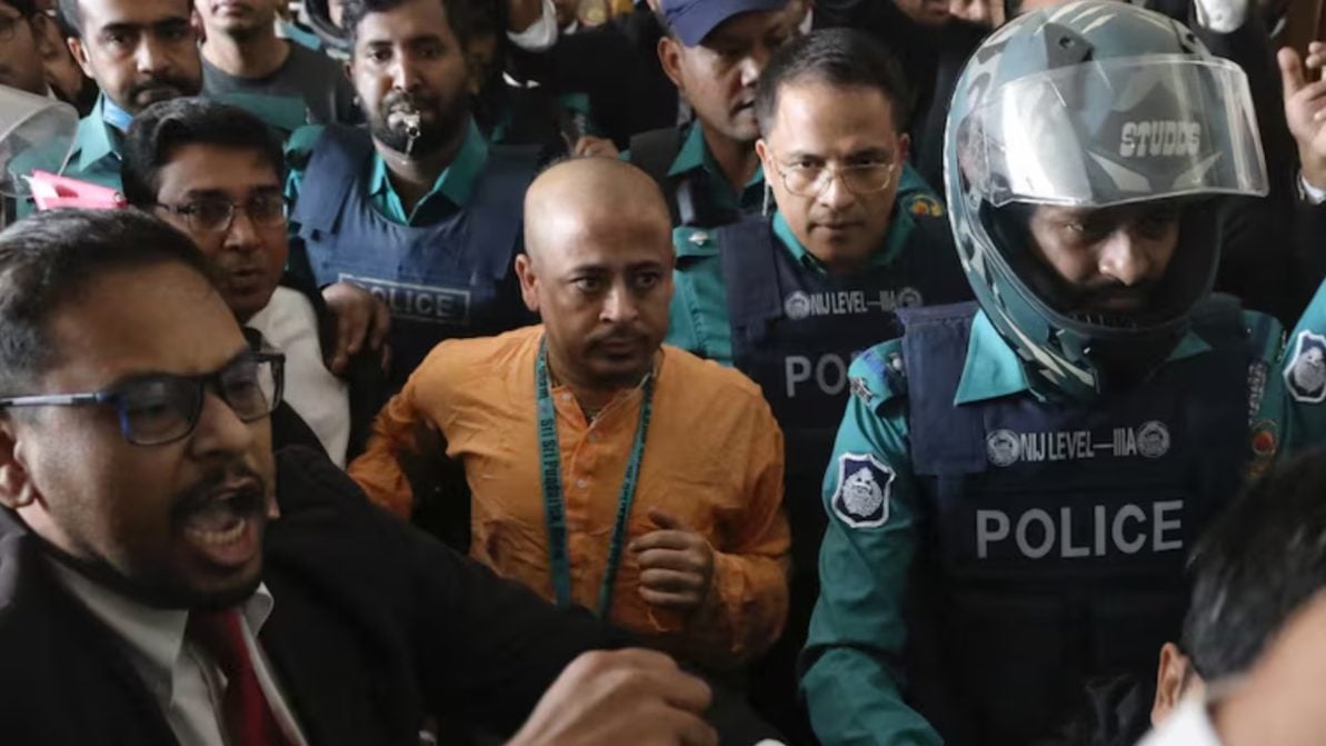 बांग्लादेश HC ने हिंदू संत चिन्मॉय दास डेढ़ साल बाद दी जमानत, तत्काल रिहाई नहीं होगी