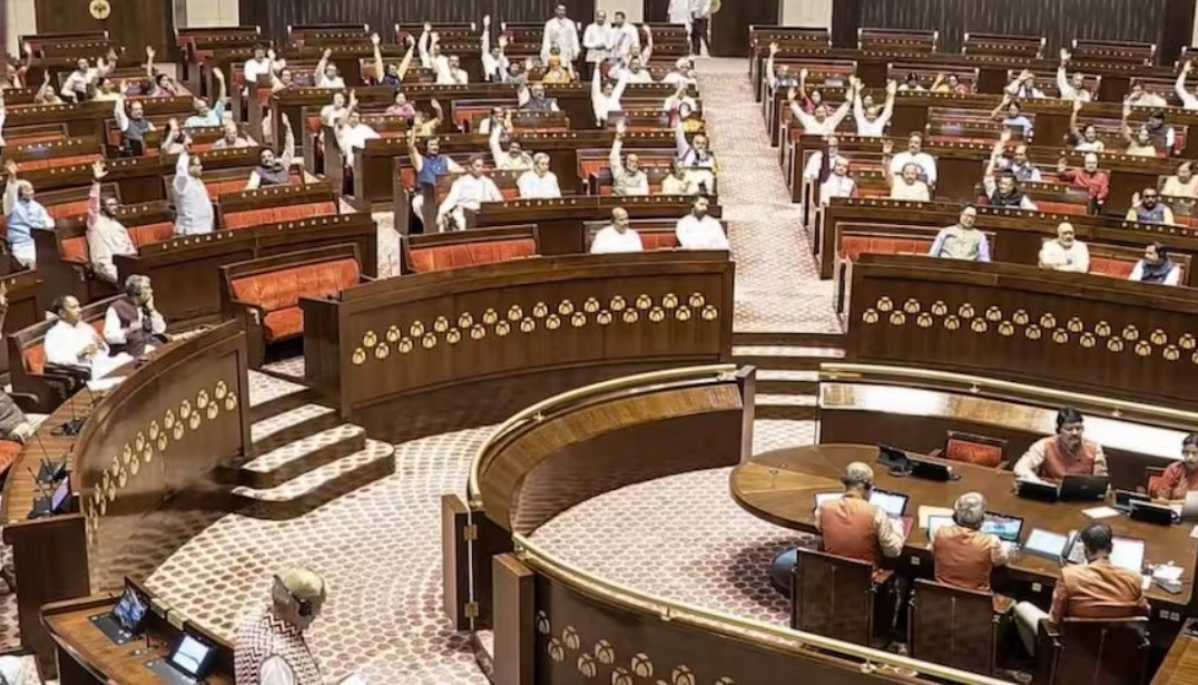 सरकार ने परिसीमन और महिला आरक्षण बिल पर विपक्ष को दिया प्रस्ताव, 3 दिन का विशेष सत्र बुलाने की तैयारी