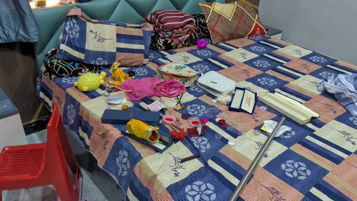 CG Crime : सब इंजीनियर के घर से लाखों के सोने-चांदी की चोरी, DVR भी साथ ले गए चोर