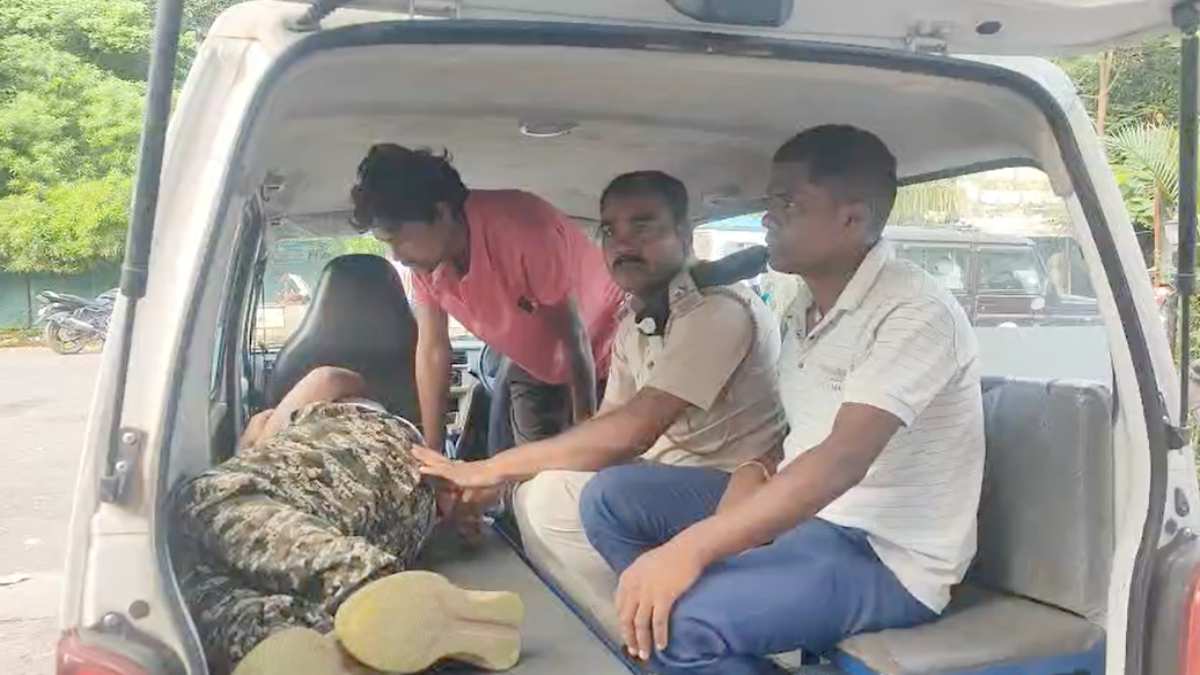 फॉरेस्ट गार्ड पर जानलेवा हमला, अवैध लकड़ी कटाई रोकने पर डंडे से पीटा, हालत गंभीर