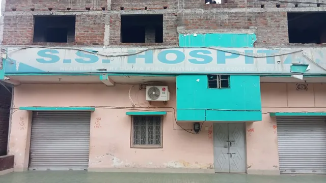 सिजेरियन के लिए 35 हजार में हुआ सौदा : प्रसूता की मौत के बाद भड़का गुस्सा, शव लेकर नर्सिंग होम पहुंचे परिजन