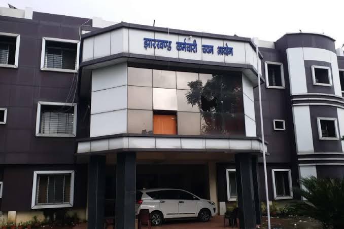 महिला पर्यवेक्षिका भर्ती पर बड़ा सवाल:  28 अभ्यर्थियों के EWS-OBC प्रमाणपत्र संदिग्ध, नियुक्ति प्रक्रिया अटकी