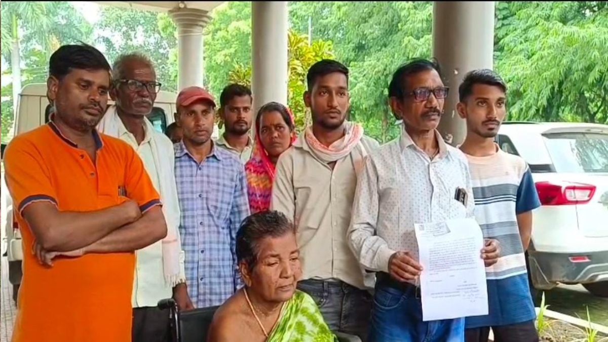अन्नदाताओं के पैसे पर डाका: लाखों की चपत लगाकर धान कोचिया हुआ गायब, कैंसर पीड़ित किसान ने लगाई न्याय की गुहार