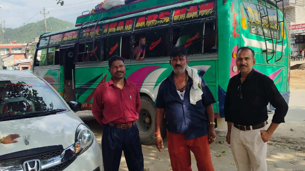 चाय की ललक ने बचा ली जान! नेपाल की त्रासदी के बचकर सकुशल लौटे रायपुर के दिनेश ने बताया रूह को कंपा देने वाला मंजर…