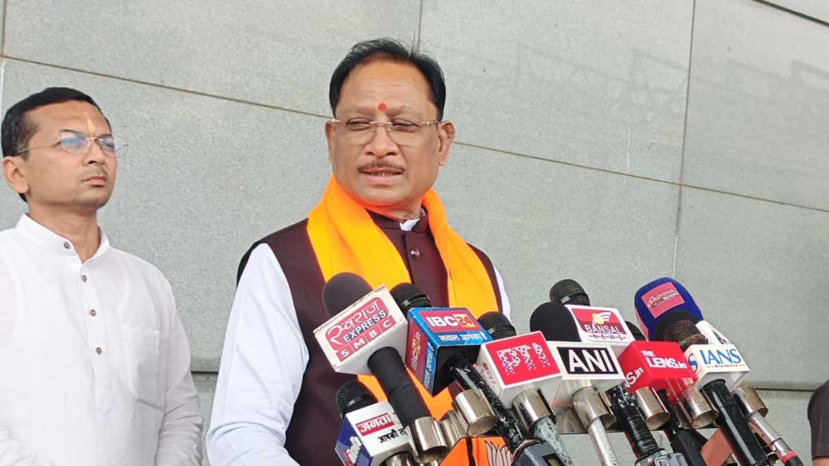 मुख्यमंत्री साय ने सांसद संजय सिंह के बयान को नकारा, कहा- डबल इंजन सरकार की वजह से बीते ढाई सालों में छत्तीसगढ़ का तेजी से हुआ विकास…