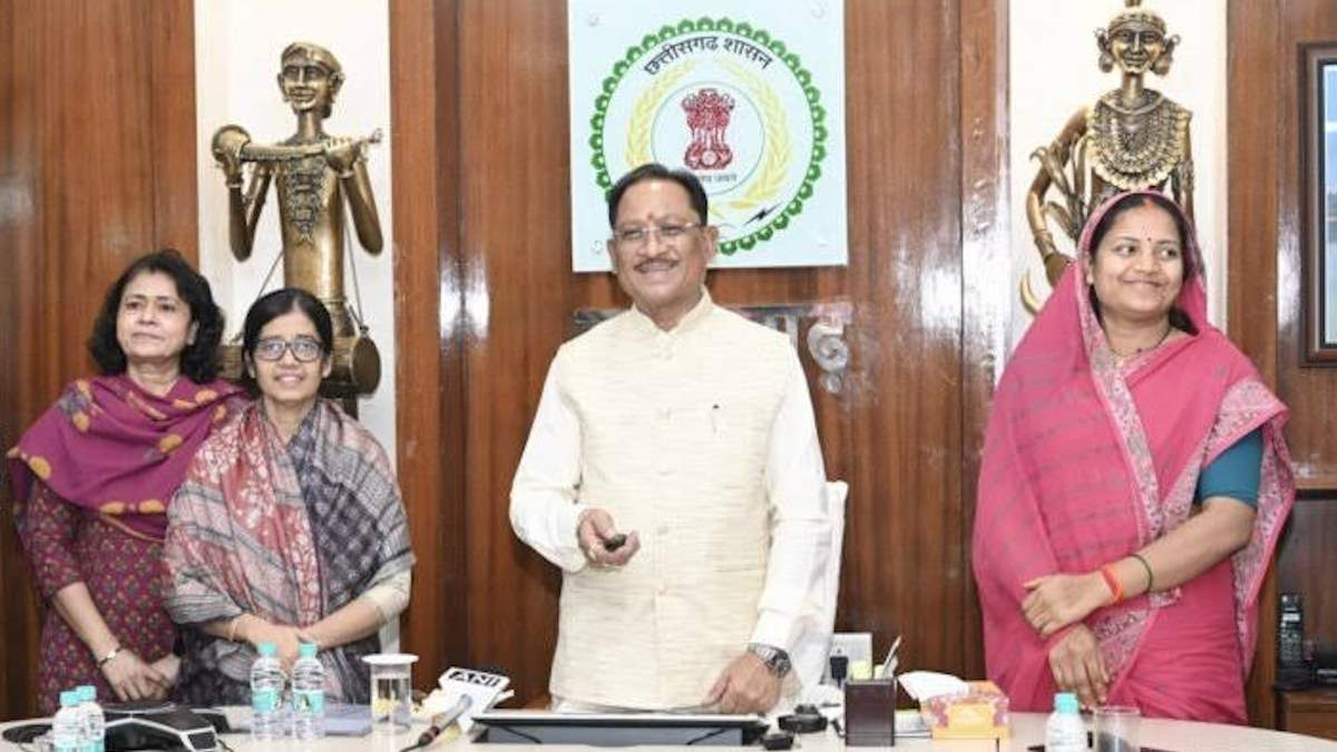 रक्षाबंधन से पहले ही राज्य की बहनों को विष्णु भैय्या दे रहे ‘महतारी वंदन’ का उपहार