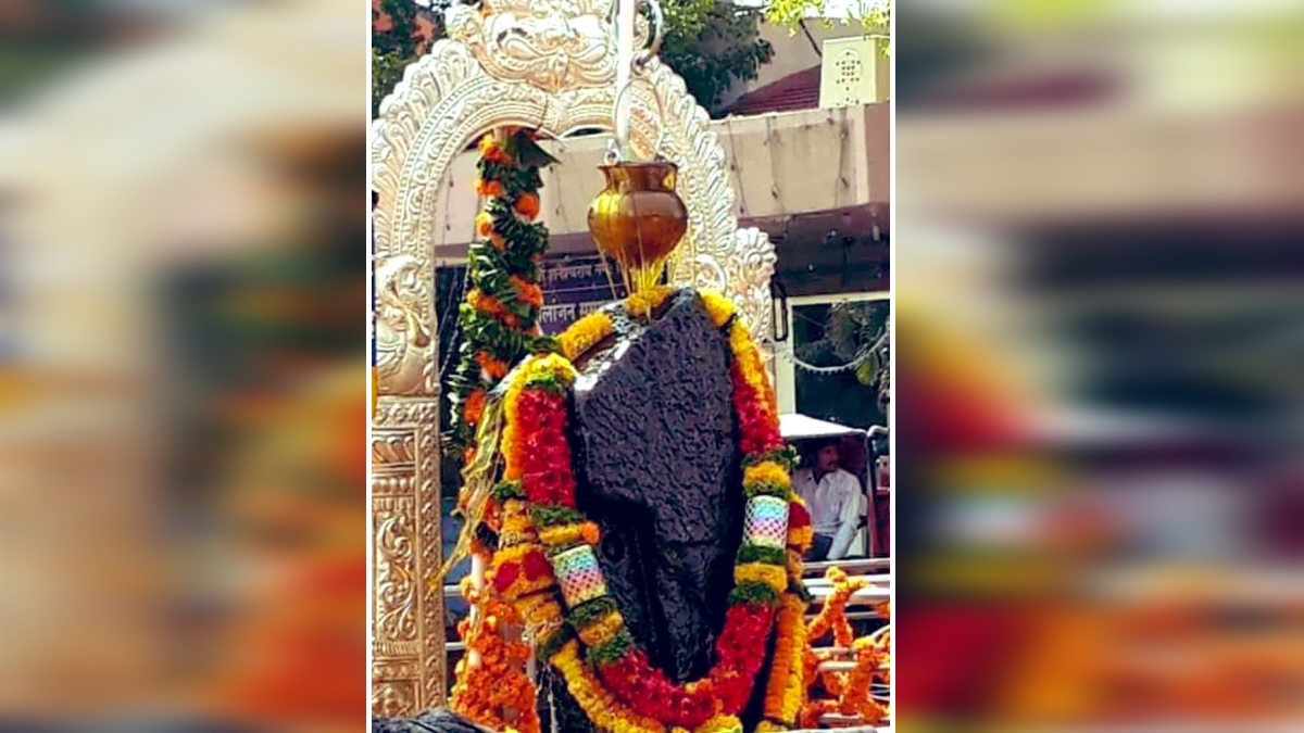 सरसों का तेल चढ़ाने, काली वस्तु का दान करने से पहले, इस काम को करने से जल्दी प्रसन्न होते हैं शनिदेव…