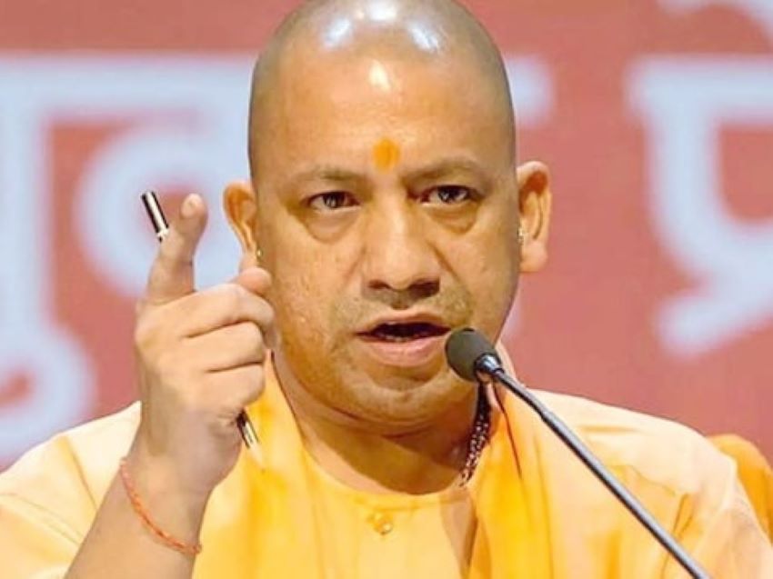 सर्वोदय विद्यालयों की बदलेगी तस्वीर, छात्रों को समय पर वजीफा; CM योगी ने अधिकारियों को दिए कड़े निर्देश