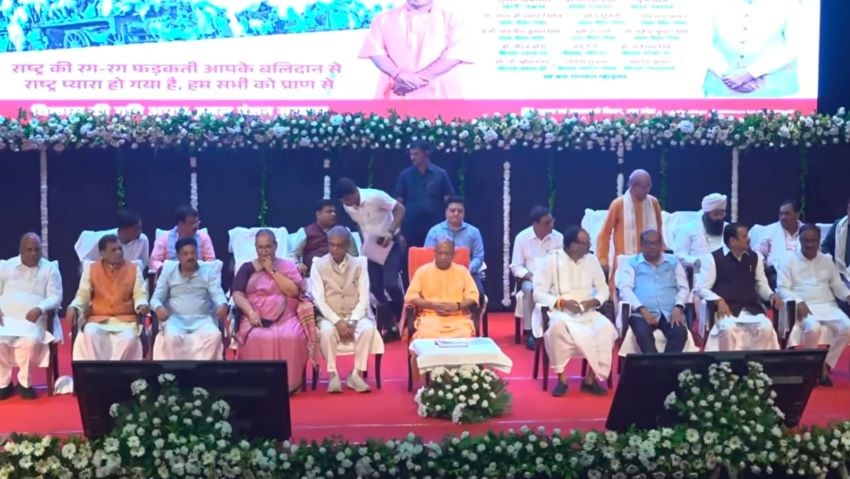 ‘जो भारत माता के प्रति समर्पित, हमारा केवल वही’: विभाजन विभीषिका दिवस पर विपक्ष पर बरसे सीएम योगी