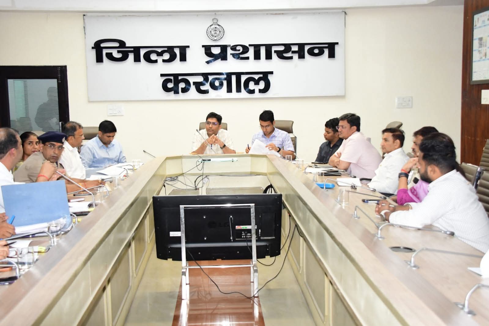 धान कटाई से पहले करनाल में बड़ा अलर्ट, पराली जलाई तो तुरंत होगी कार्रवाई
