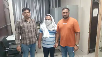 जमीन की तकसीम और कब्जे के बदले मांगे 25 हजार, एसीबी ने कानूनगो को रंगे हाथ पकड़ा