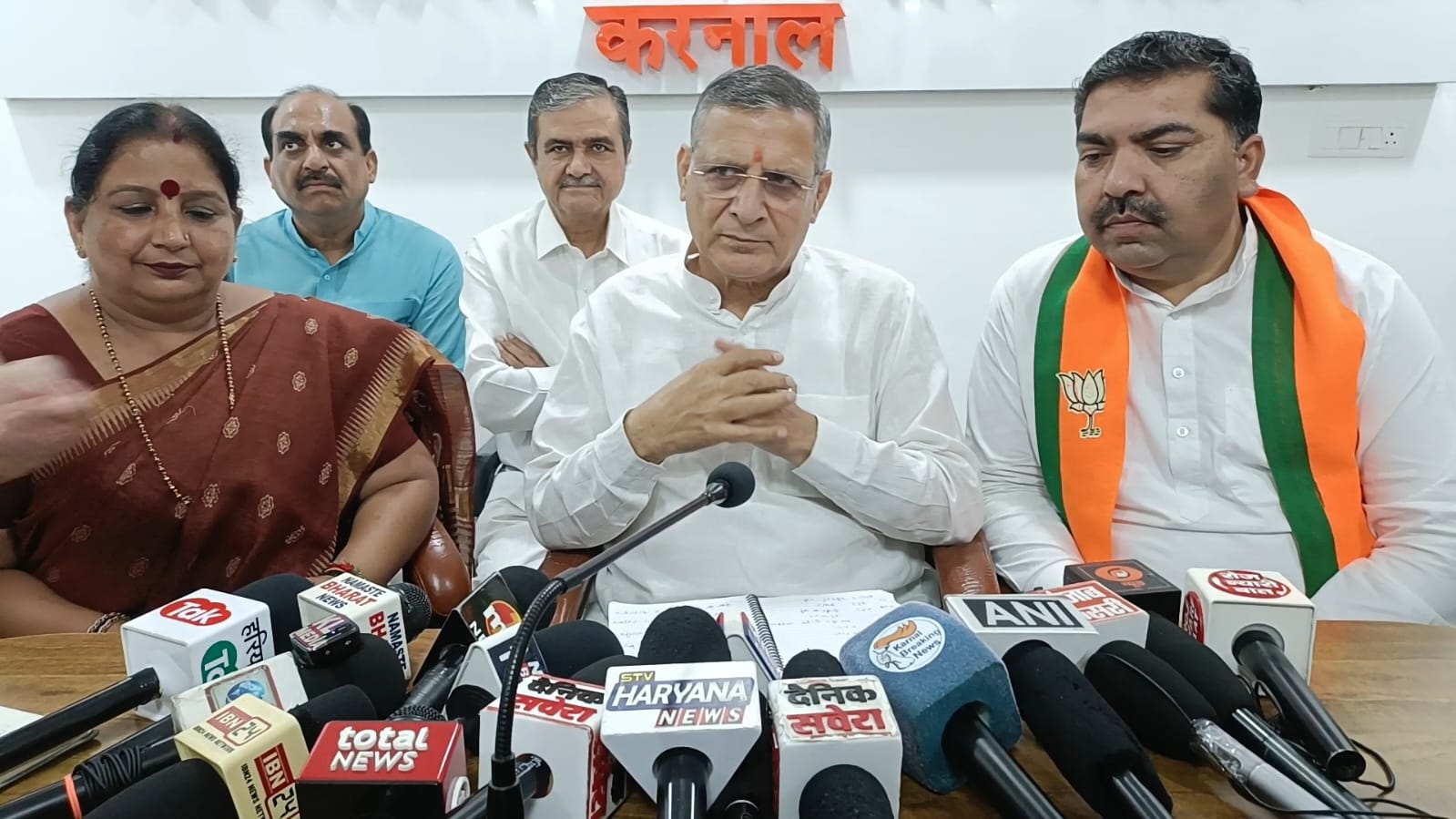मोदी सरकार के 25 साल पर भाजपा का बड़ा अभियान, सरपंच से सांसद तक होंगे शामिल