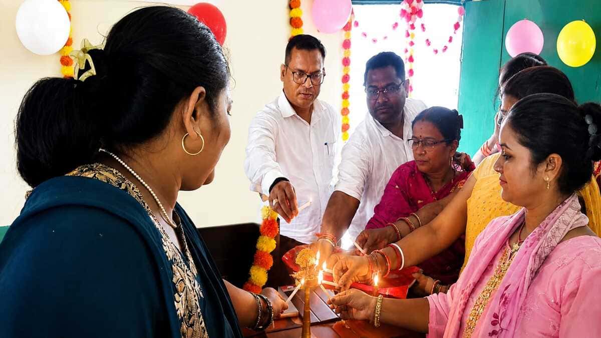 सत्तरकटैया में डिजिटल क्रांति, सवेरा जीविका दीदी अधिकार केंद्र में कॉमन सर्विस सेंटर का शुभारंभ