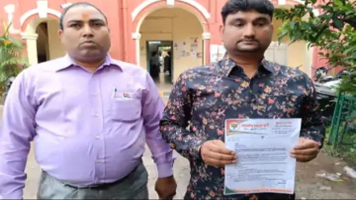 स्वरा भास्कर के पद्मावत जौहर टिप्पणी विवाद पर पटना में शिकायत, बीजेपी नेता ने की कार्रवाई की मांग
