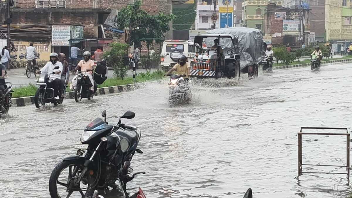 स्मार्ट सिटी के दावों की खुली पोल, मिनटों की बारिश में झील बना NH-82 बाईपास