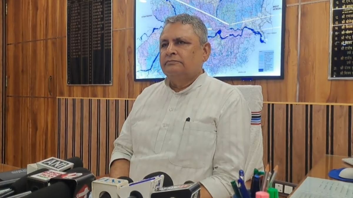 पटना में बढ़ा बाढ़ का खतरा, गांधी घाट पर गंगा ने तोड़ा 2016 का रिकॉर्ड, सरकार और प्रशासन पूरी तरह मुस्तैद