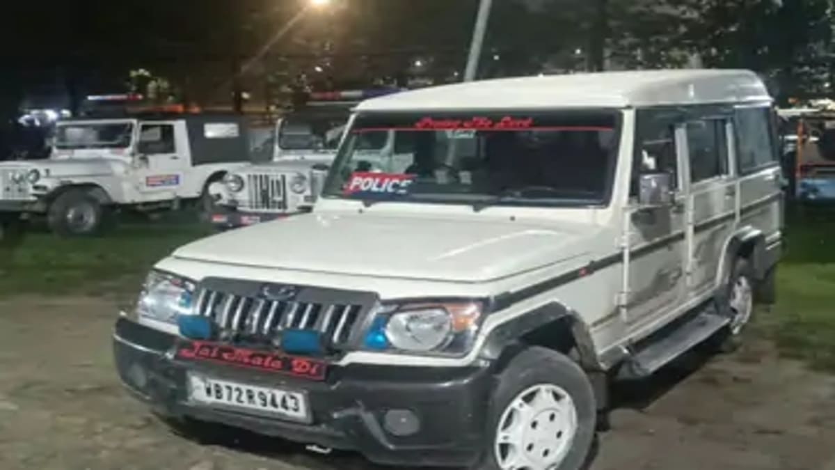 प्रतिबंधित कोरेक्स सिरप और नशीली दवाओं की तस्करी का भंडाफोड़, अवैध धंधे में दो संदिग्ध हिरासत में