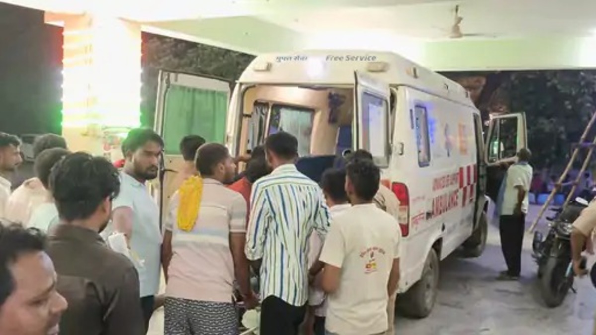 बेगूसराय में मेला देखकर लौट रहे छात्र की गोली मारकर हत्या, सड़क जाम कर लोगों का हंगामा