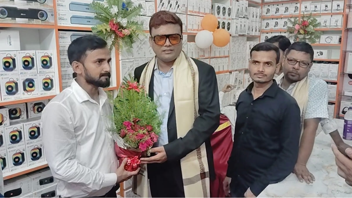 सहरसा में सोना मोबाइल का शानदार शुभारंभ, एक ही छत के नीचे मिलेंगे सभी मोबाइल एक्सेसरीज