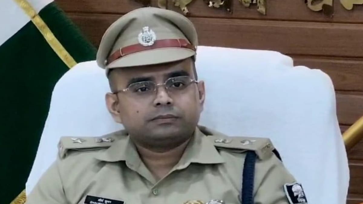 पूर्णिया में अपराध नियंत्रण को लेकर रात 10 से सुबह 4 बजे तक चलेगी सुपर पेट्रोलिंग, SSP का निर्देश