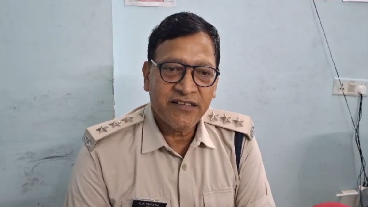 ​सासाराम में पुलिस से बचने के लिए प्रेस लिखी चोरी की लग्जरी कार बरामद, एक गिरफ्तार
