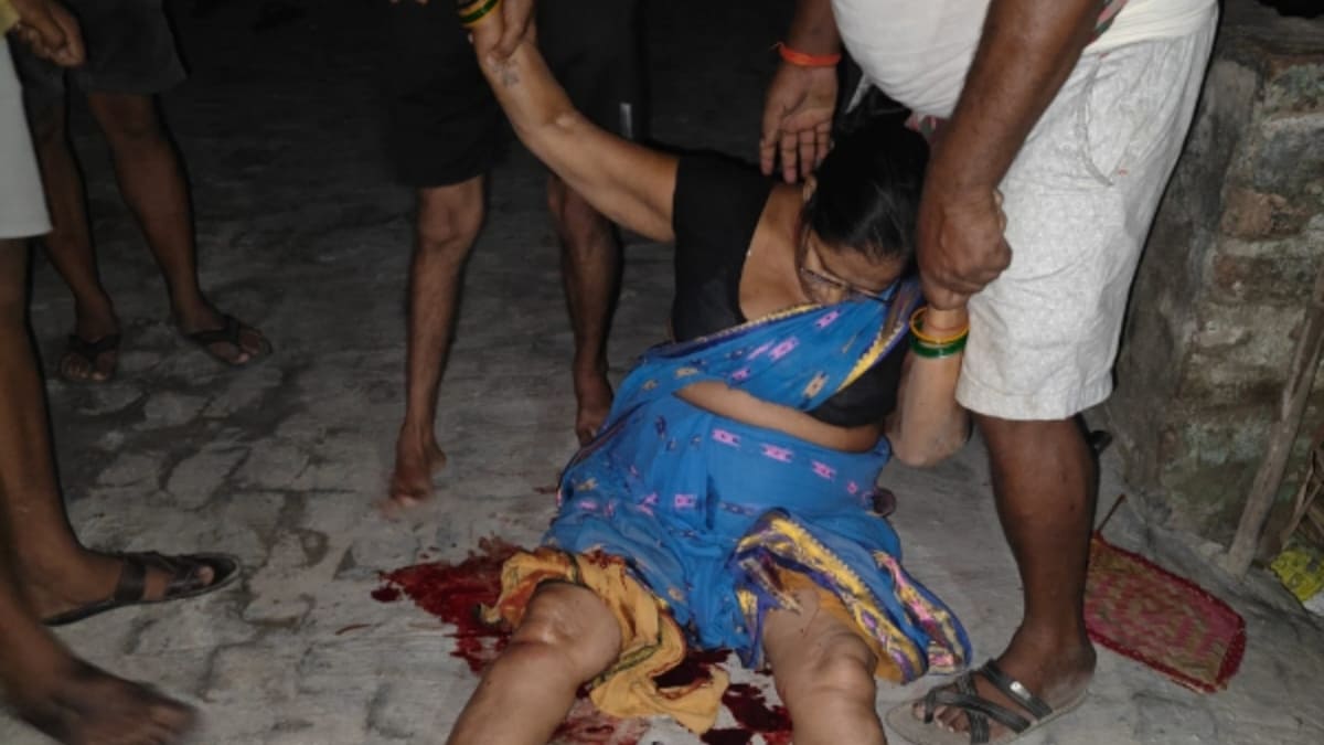 घर के बरामदे में बैठी महिला की गोली मारकर हत्या, पटना ले जाने के दौरान मौत