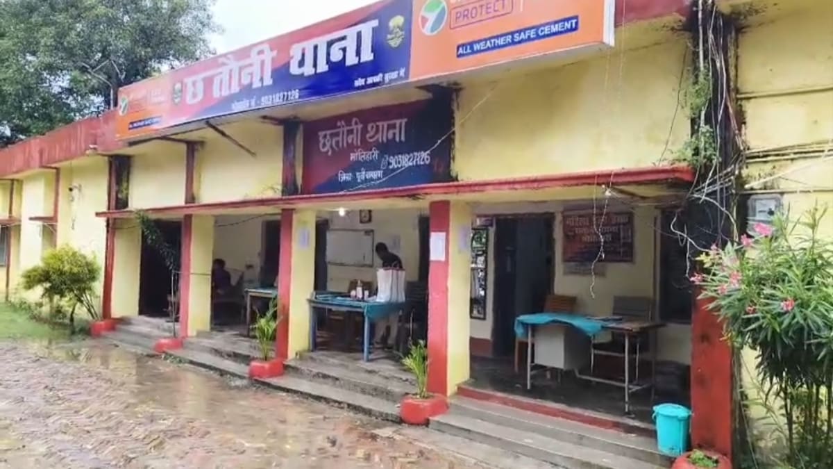 मोतिहारी में डाक बम सेवा देख रहे युवक की चाकू मारकर हत्या, एक आरोपी गिरफ्तार