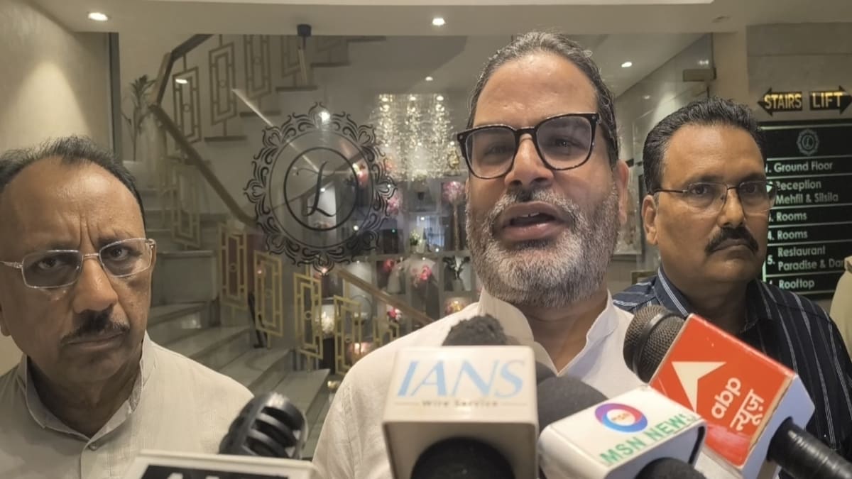 प्रशांत किशोर का चुनाव आयोग और केंद्र सरकार पर तीखा हमला, बोले- बिहार की उपेक्षा कर रही है मोदी सरकार