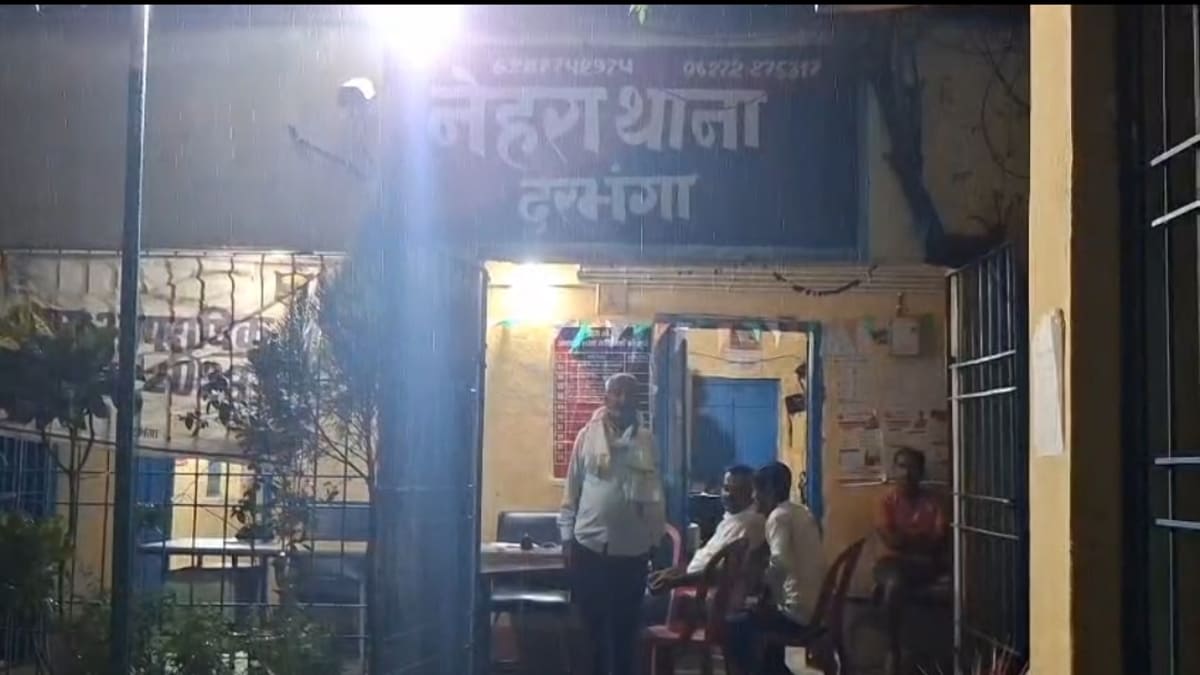 दरभंगा में बदमाशों ने बाइक की डिग्गी से उड़ाए 5 लाख, पुलिस ने शुरू की जांच, जानें क्या है मामला
