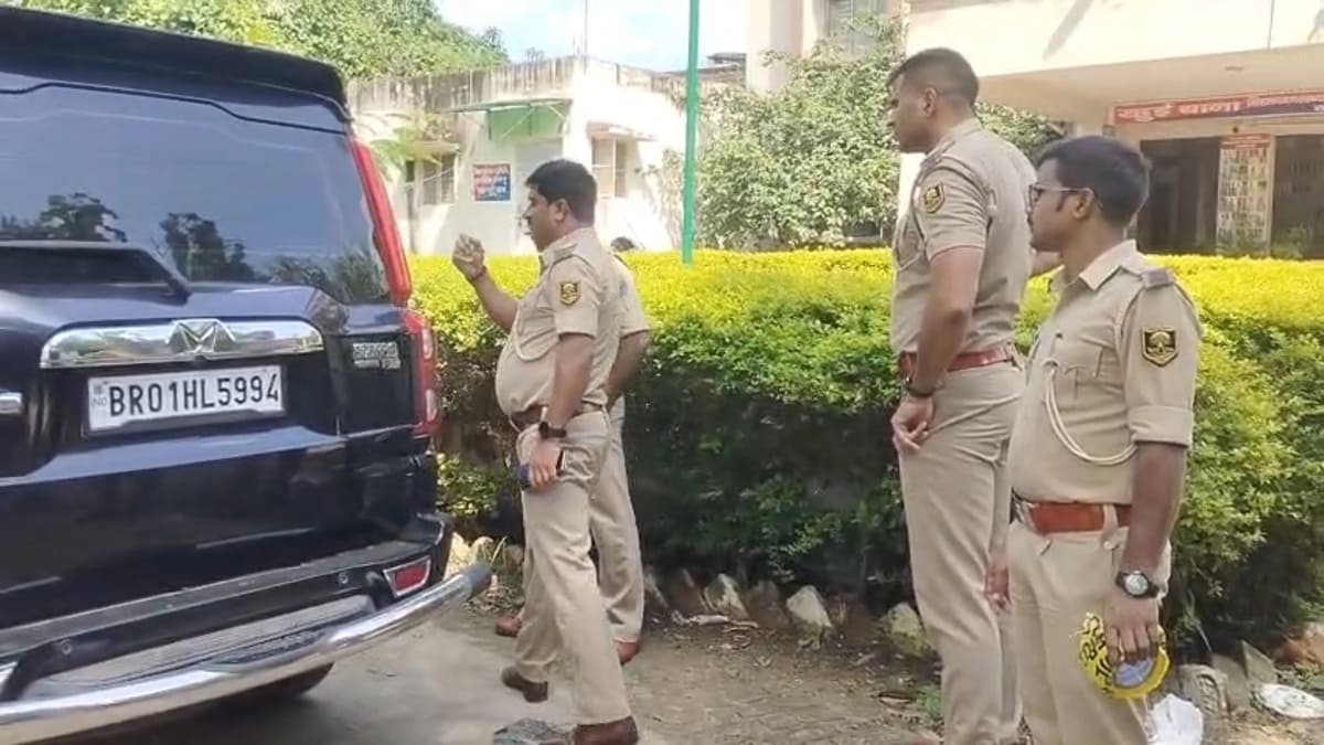 संत महोत्सव जा रहे श्रद्धालुओं के बीच ताबड़तोड़ फायरिंग, एक घायल