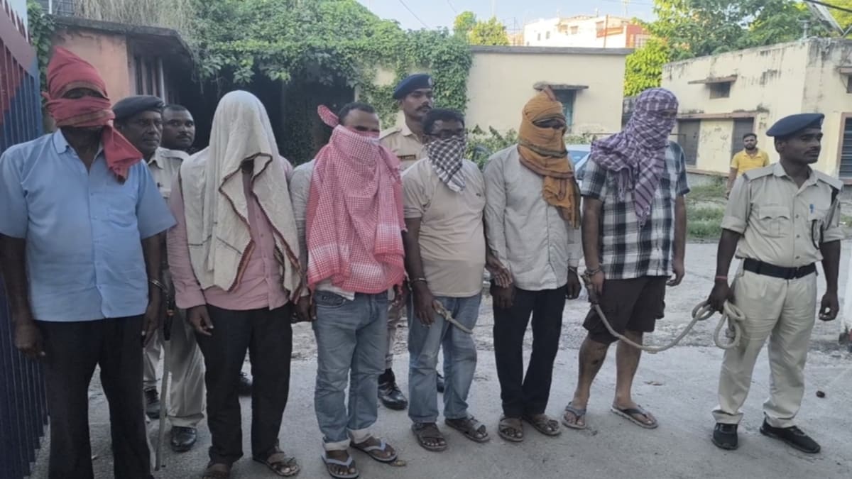 मुजफ्फरपुर में नोट डबल करने वाले गिरोह का पर्दाफाश, 6 गिरफ्तार