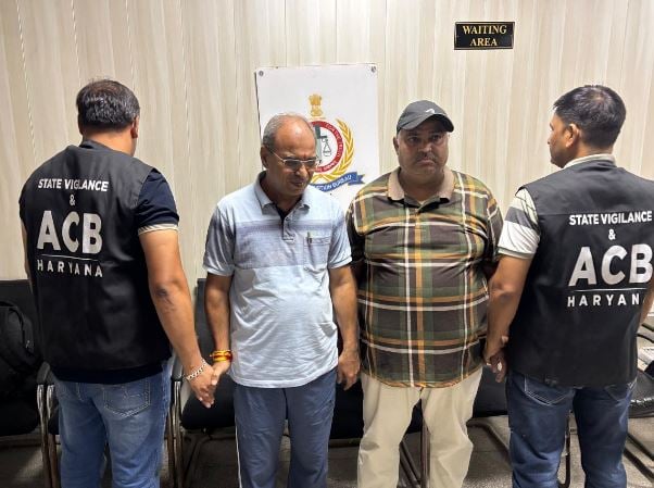 सोनीपत शिक्षा विभाग में ACB की बड़ी कार्रवाई, SDO और JE 2.93 लाख की रिश्वत लेते गिरफ्तार