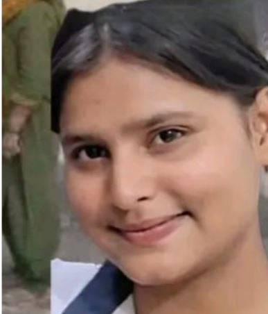 एक फोन कॉल, फिर खामोशी… PG में 20 वर्षीय तनीषा की मौत से मचा हड़कंप, मां ने लगाए गंभीर आरोप