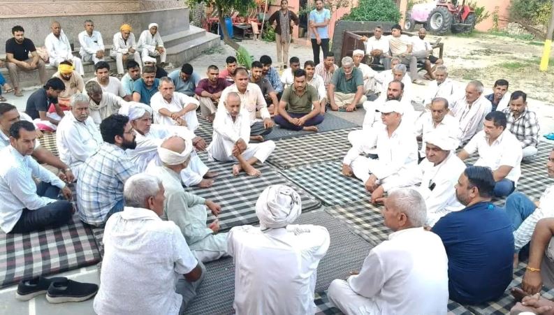 अभय चौटाला को गांव कवि से सियासी अल्टीमेटम, 15 दिन में माफी नहीं तो इनेलो नेताओं की नो एंट्री