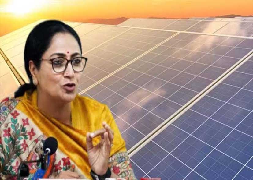 दिल्ली में छतों से होगी बिजली की कमाई, रेखा सरकार का 2.30 लाख घरों को सोलर से जोड़ने का प्लान